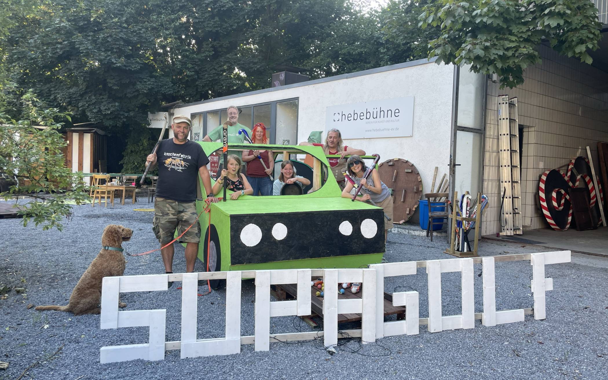 Wuppertaler „Supagolf“ schwebt in das 16. Jahr