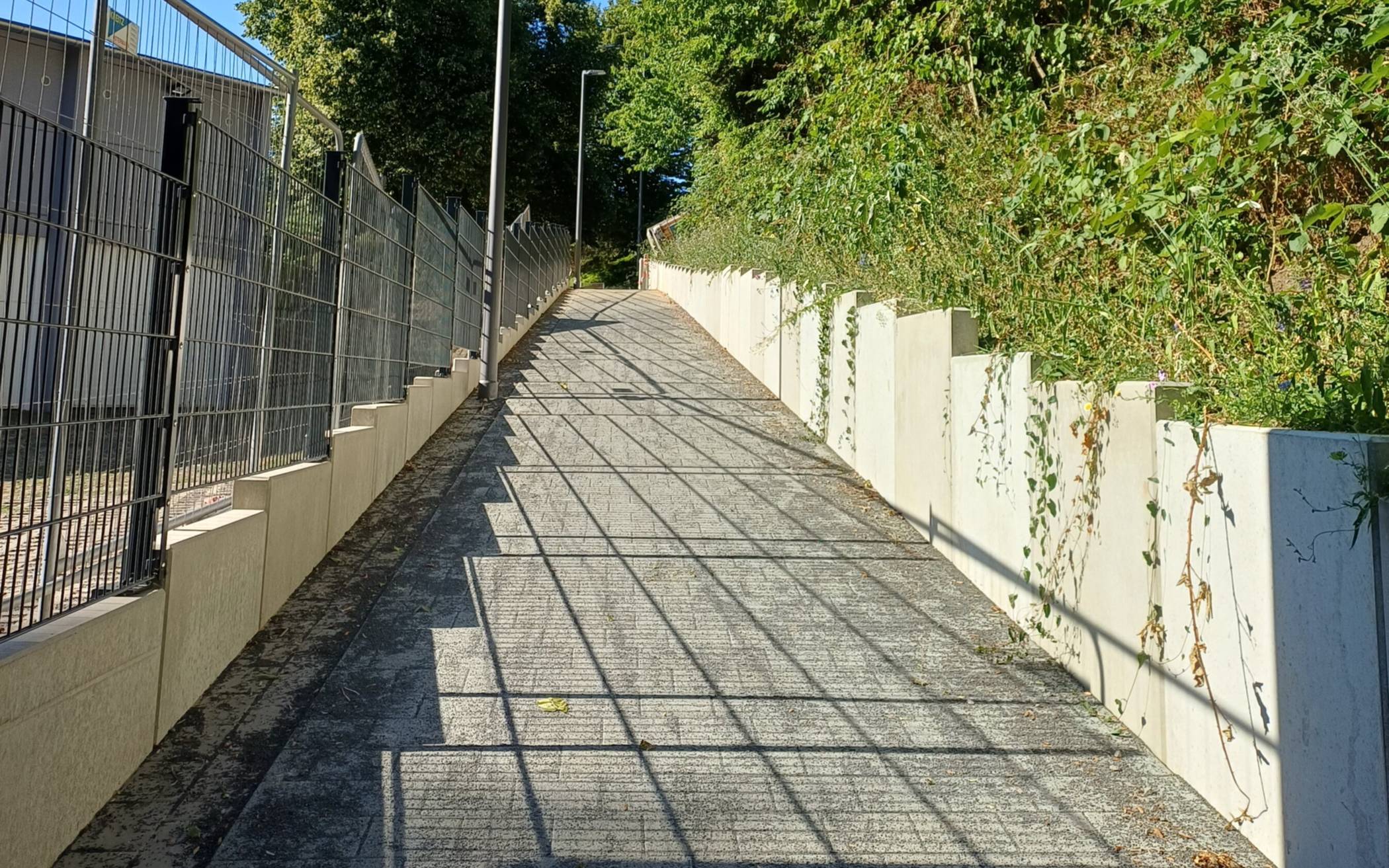  Der Ursula-Lietz-Weg. 