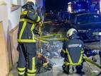 Die Feuerwehr löschte das Brandgut auf
