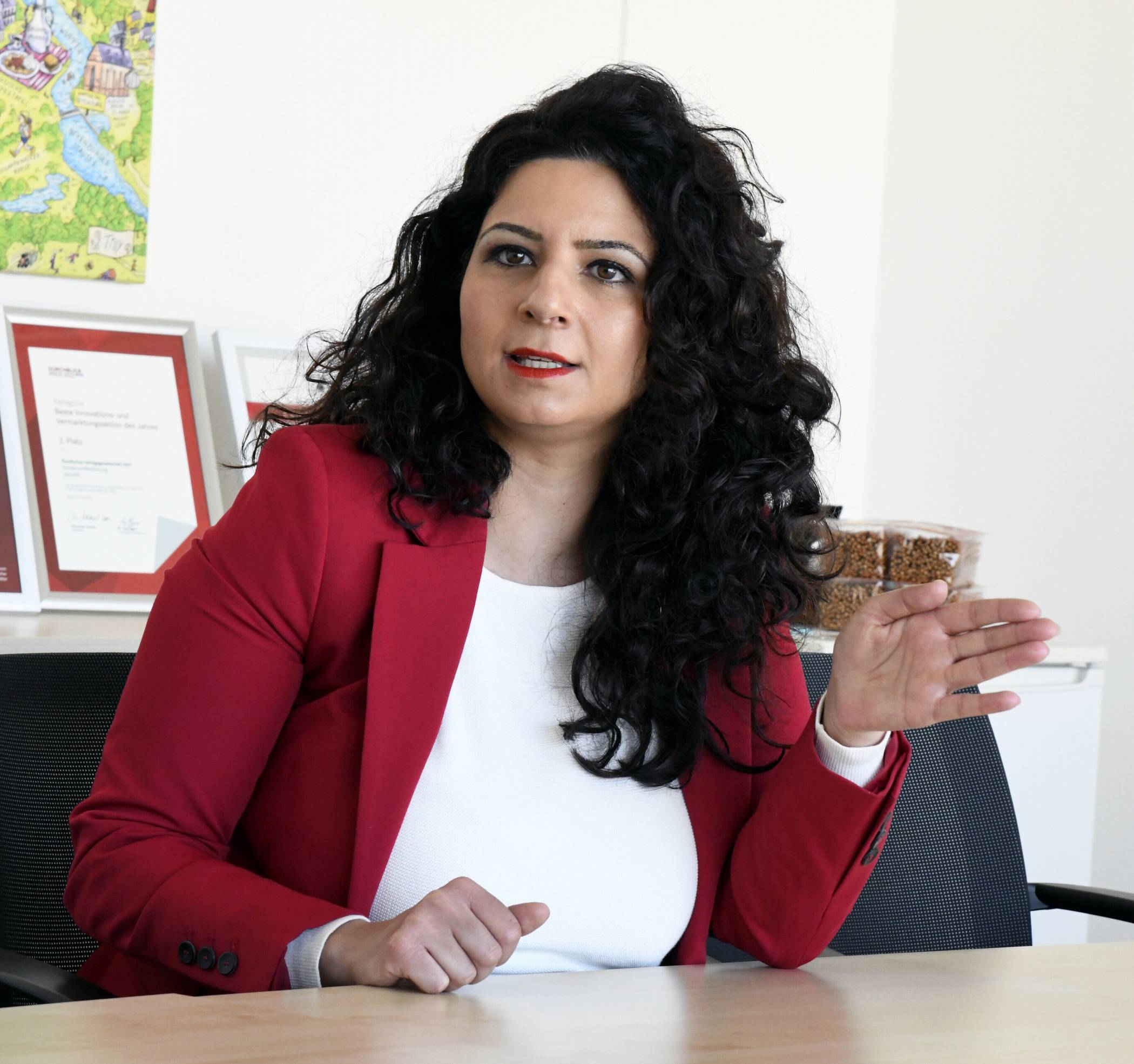 Dilek Engin.