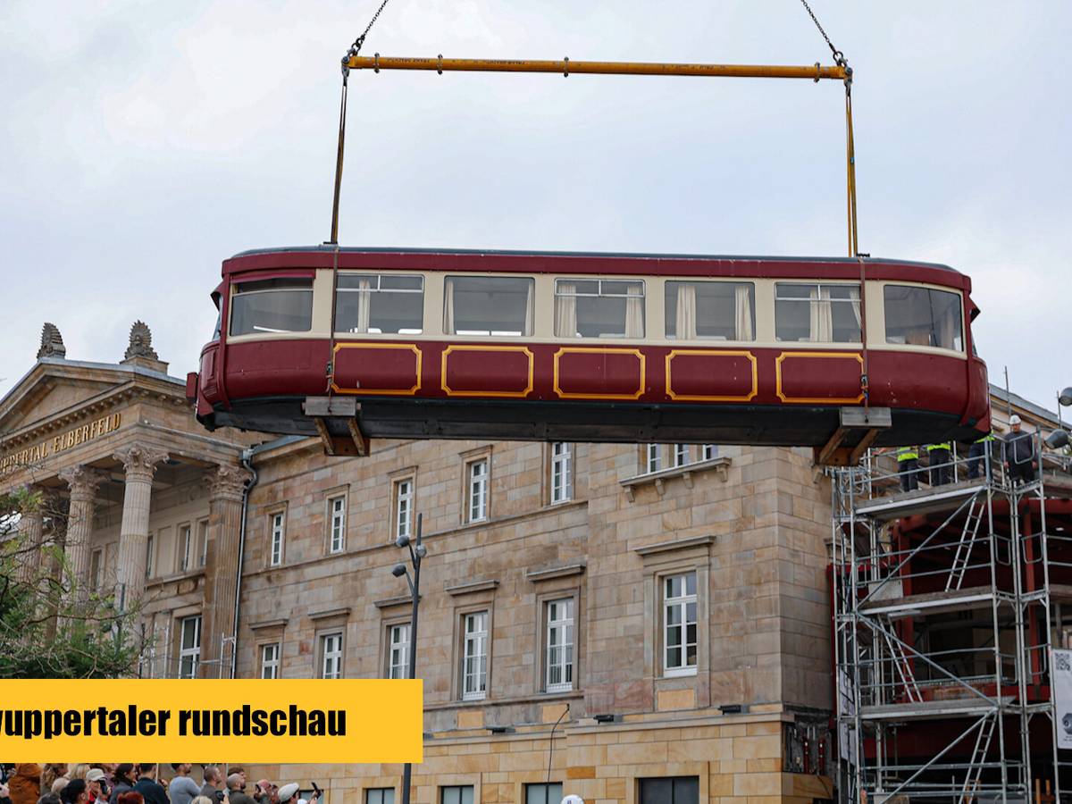 Video: Eine Schwebebahn über dem Hauptbahnhof