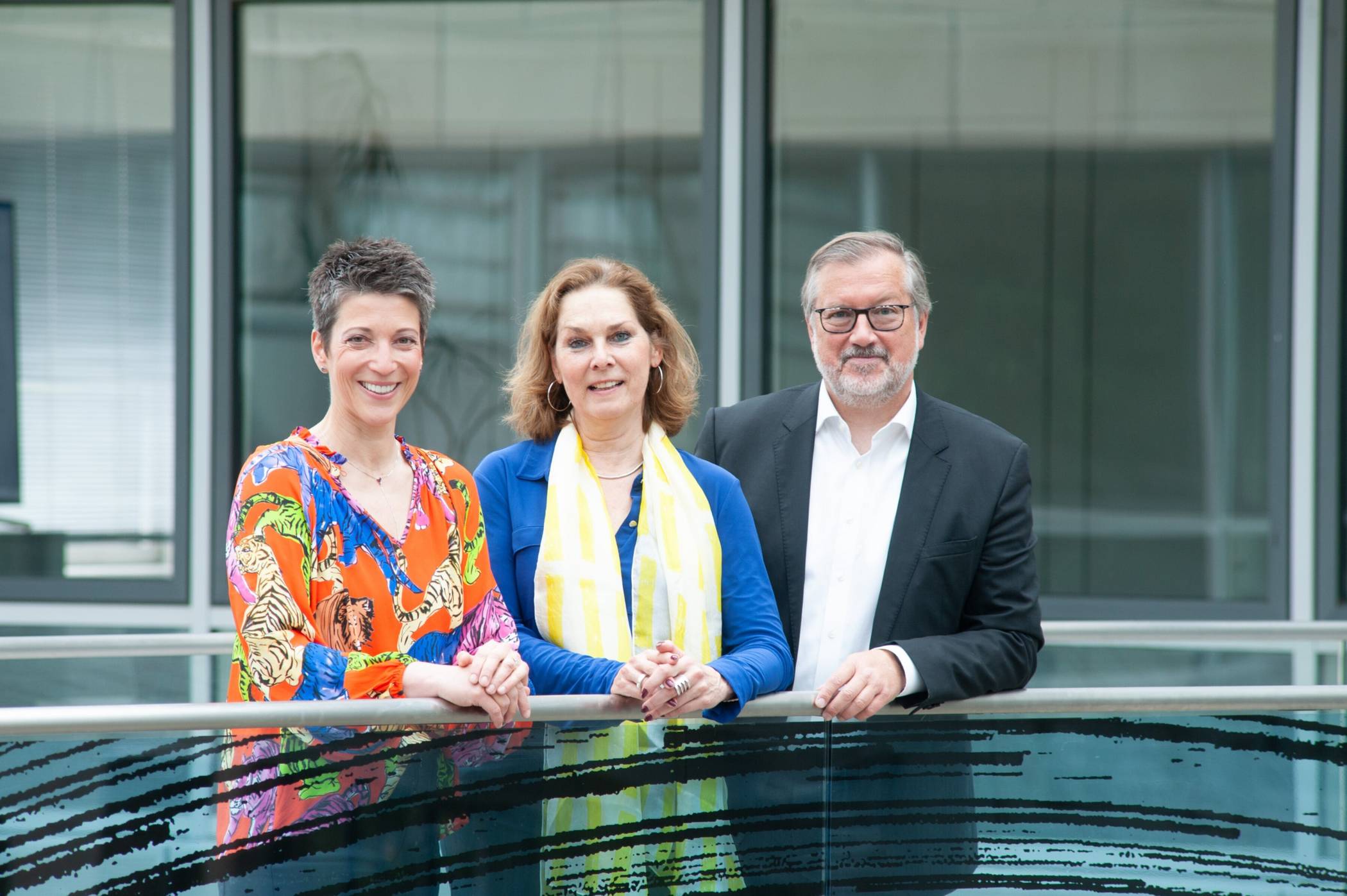  Von li.: Tanja Schäfer (1. Vorsitzende), Antje Lieser (Geschäftsführung) und Jürgen Harmke (2. Vorsitzender). 