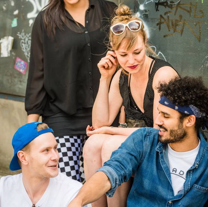 Schauspiel und Musik Frau Pachl will hoch hinaus