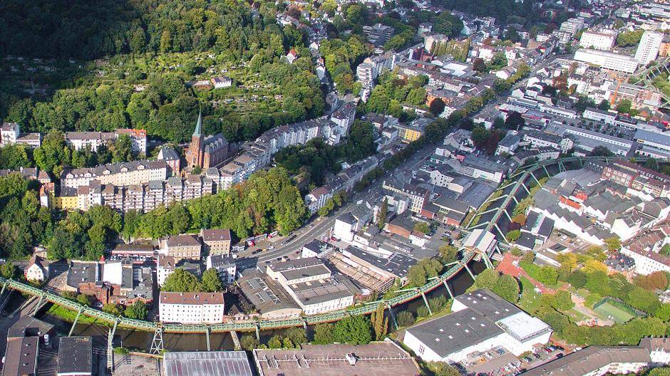 Mit dieser wundervollen Übersicht über Wuppertal muss ich mich auch leider schon...