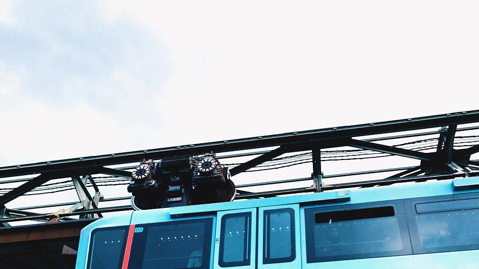 Wie ihr eventuell auch schon gemerkt habt, mag ich auch die Schwebebahn sehr gerne! Sie...