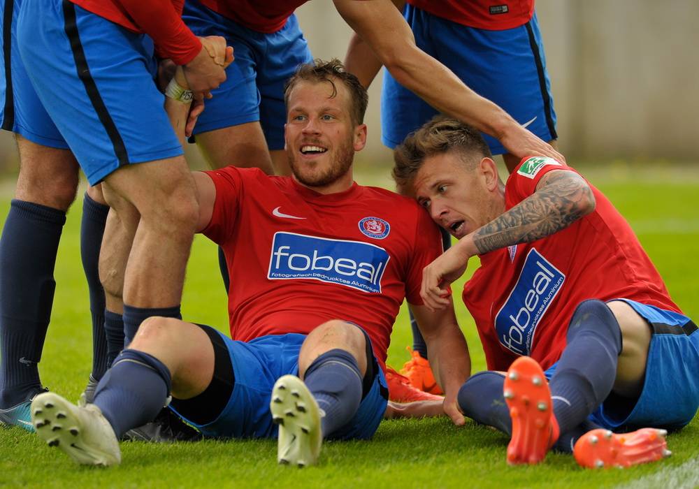  Christopher Kramer führt die Torschützenliste der Regionalliga vor dem letzten Spieltag mit 17 Treffern an. 