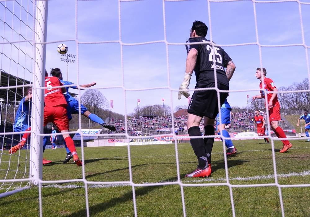  Zwei Mal tritt der WSV noch im Stadion am Zoo. 