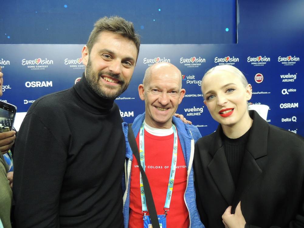  Das französische Duo mit Peter Bergener nach der Pressekonferenz. 