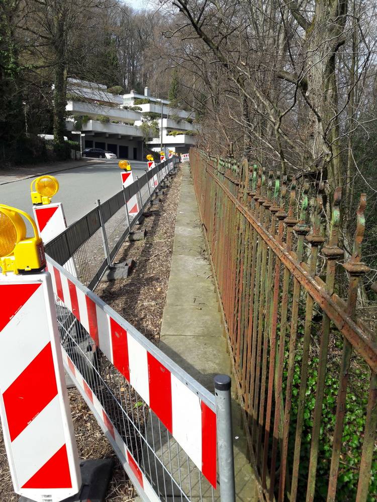  Hier geht es vorerst nicht weiter. 