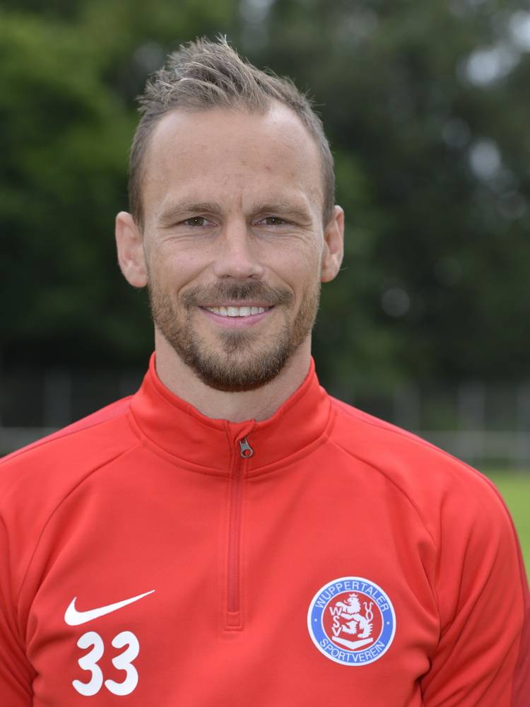  Wieder daheim: Dennis Malura. 