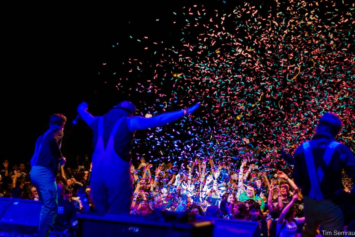 Bühne frei für: "Dickes Gebäude" und "Don Pedro"