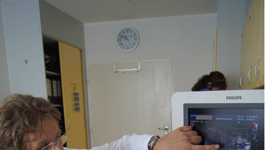 Ein Ultraschall der Schilddrüse gibt Aufschluss Veränderungen an der Schilddrüse, wie...