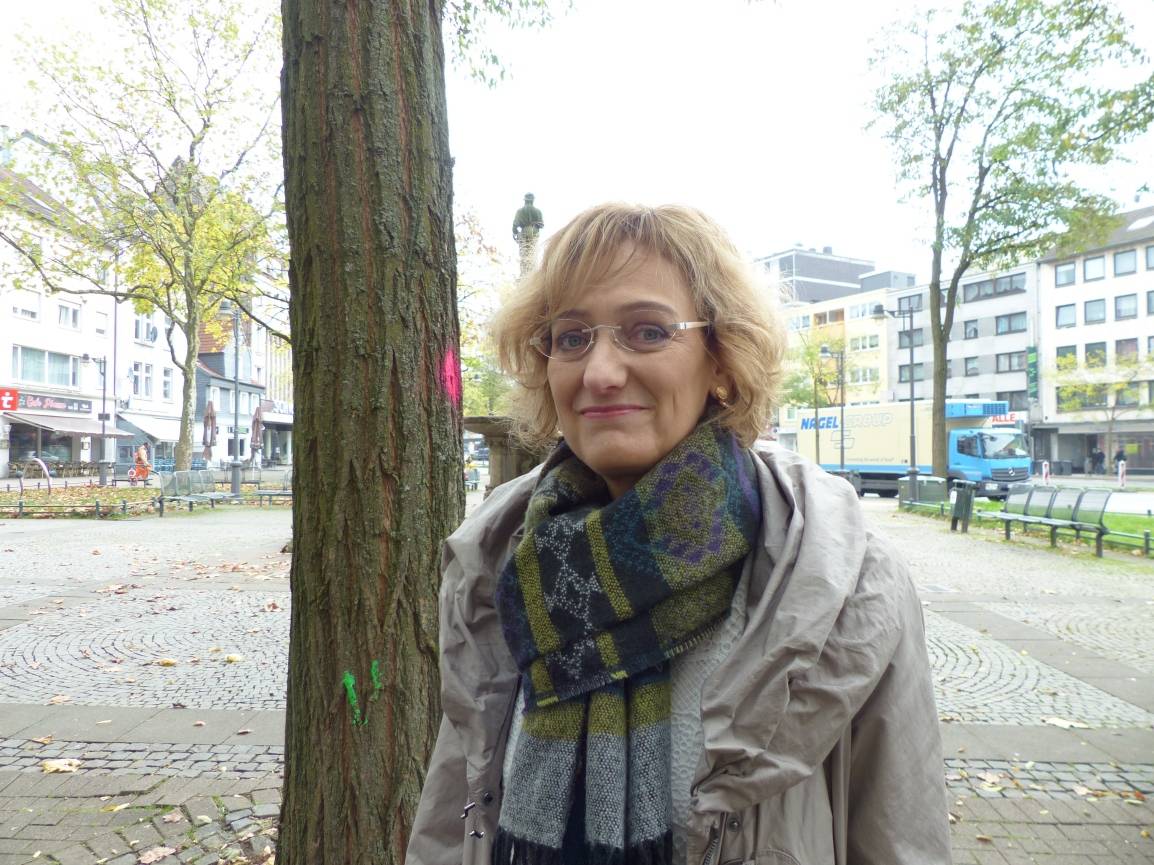 B7: Schnurbäume ersetzen kranke Robinien