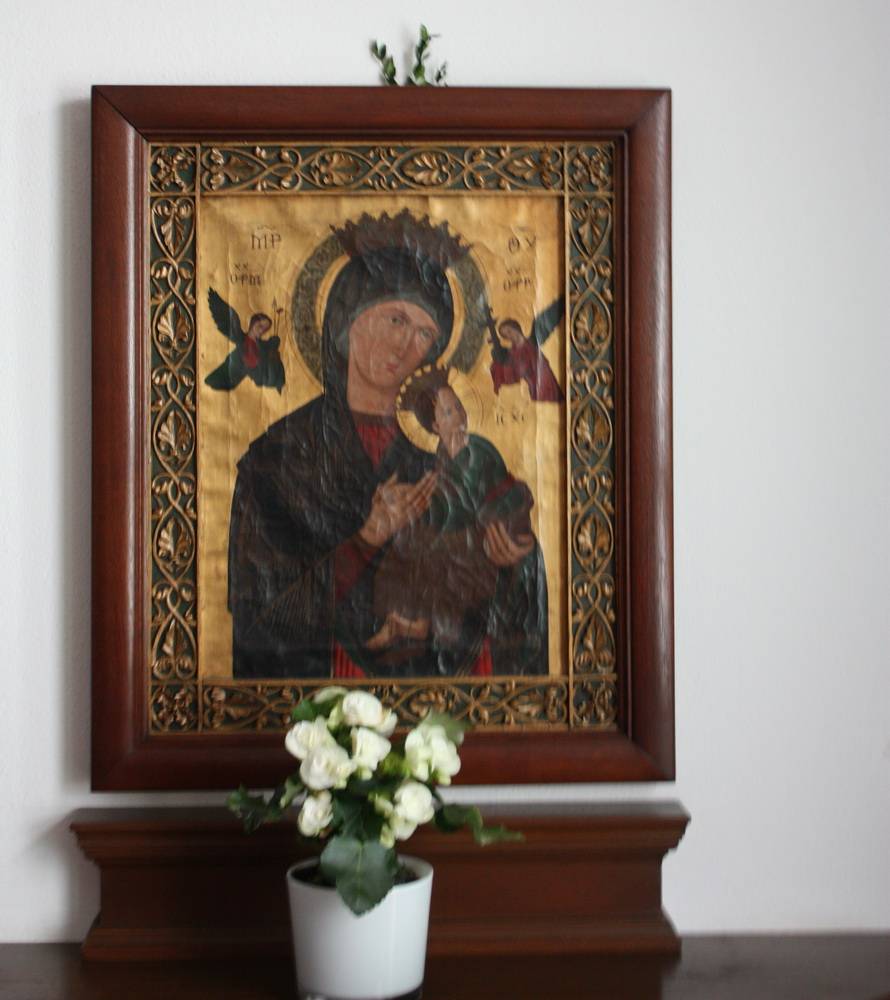  Verschwunden: die Ikone „Unserer Lieben Frau von der immerwährenden Hilfe“. Ihr besonderes Kennzeichen: Das Motiv wurde nicht auf Holz, sondern auf Leinwand gemalt. 