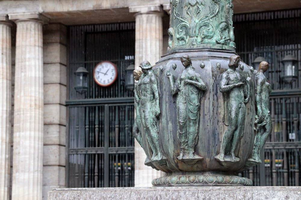 Paternoster und Beamtenrutsche