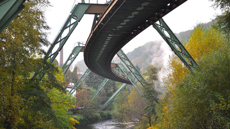 Da inzwischen schon so ziemlich jeder bekannte Ort in Wuppertal bei diesem Projekt...