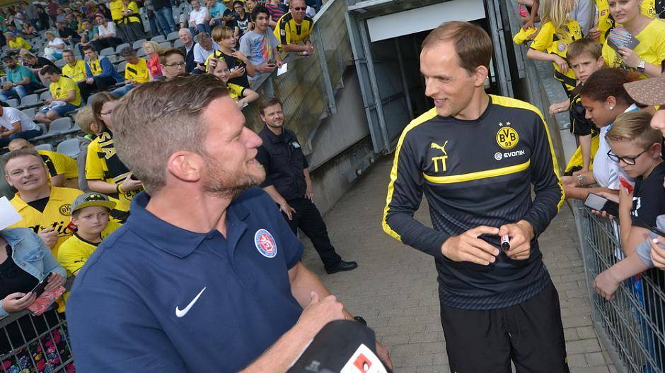 Smalltakt zwischen den Trainern Vollmerhausen und...