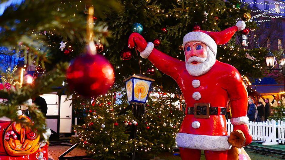 Und der Weihnachtsmann ist antürlich auch...