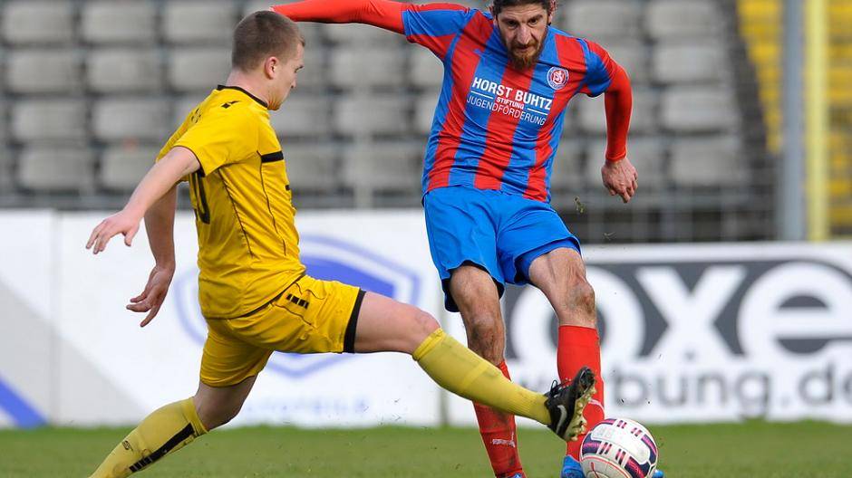 Mit Übersicht: Ercan...