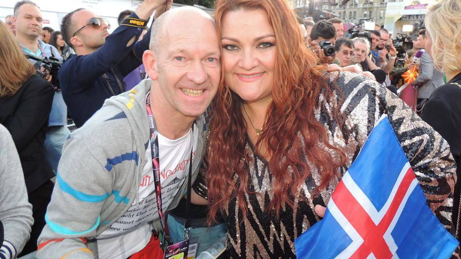 Und hier ist Hera Björk. Sie war mal in der Wuppertaler Rundschau: Im Jahr 2010 hat sie...