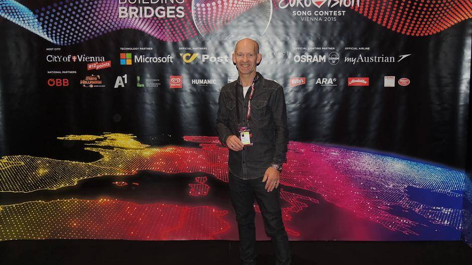 Bild vor dem offiziellen ESC-Logo...