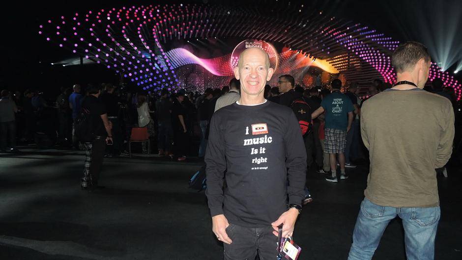 Das Motto "Building Bridges" umgibt mich ja fast wie einen Heiligenschein. Ein Heiliger...