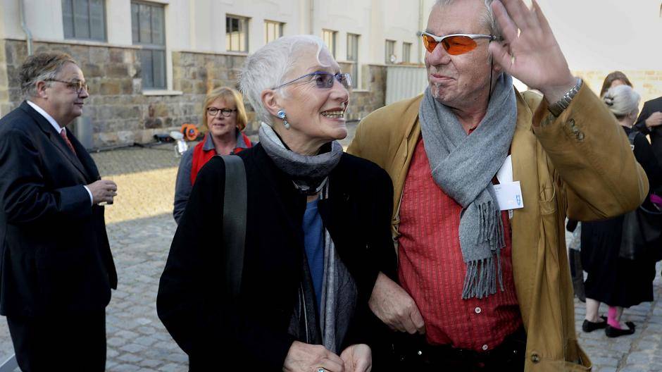 Schauspielerin Ingeborg Wolff mit...