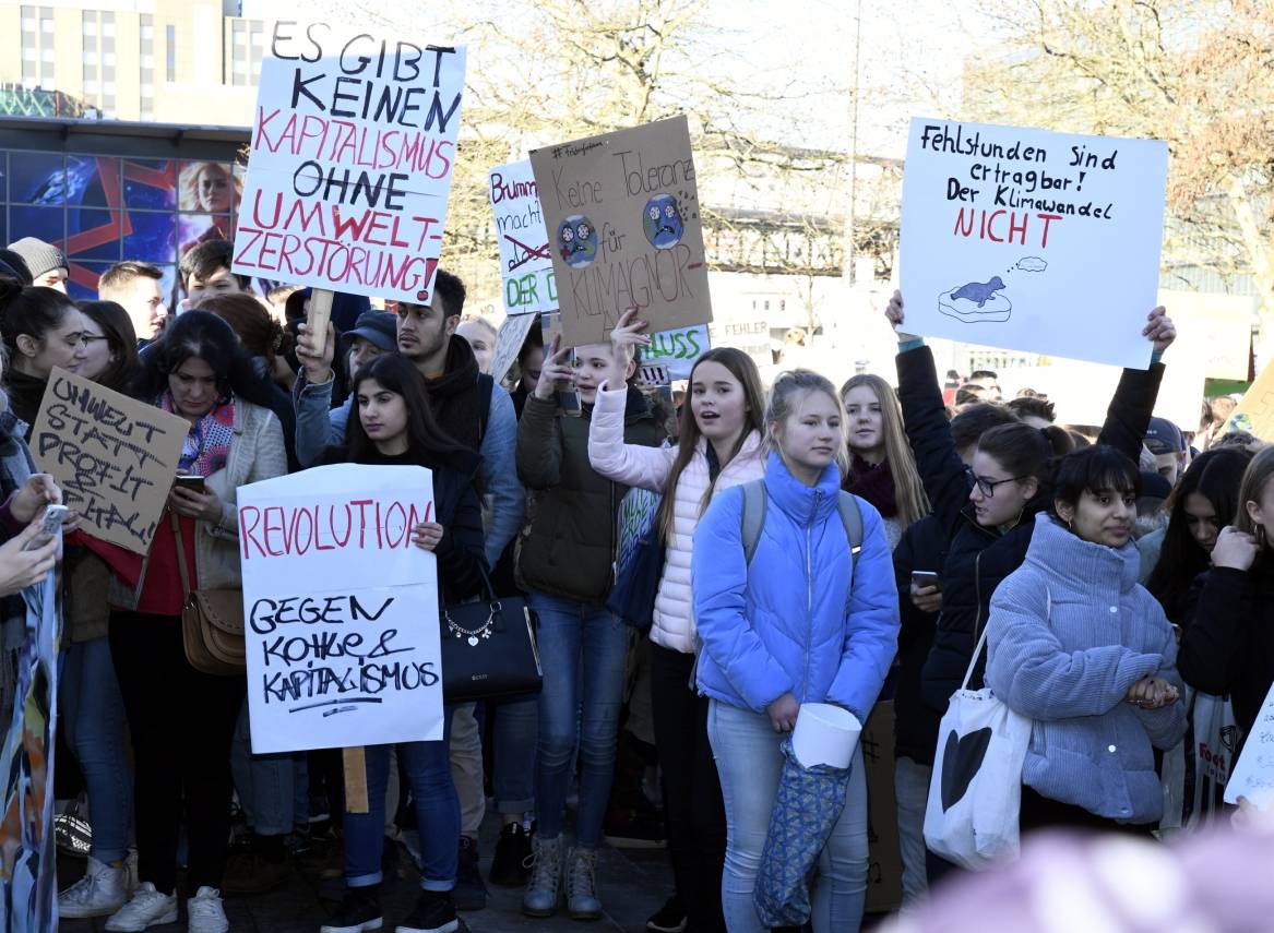  Über 600 Schüler kamen zur Demo am Freitag.  