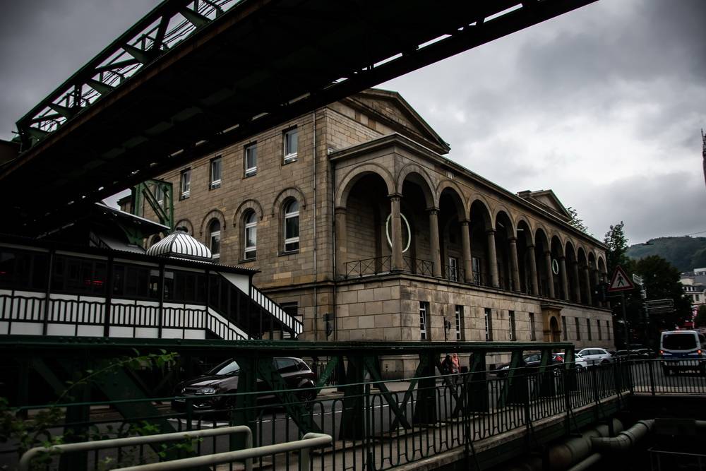  Das Wuppertaler Landgericht. 