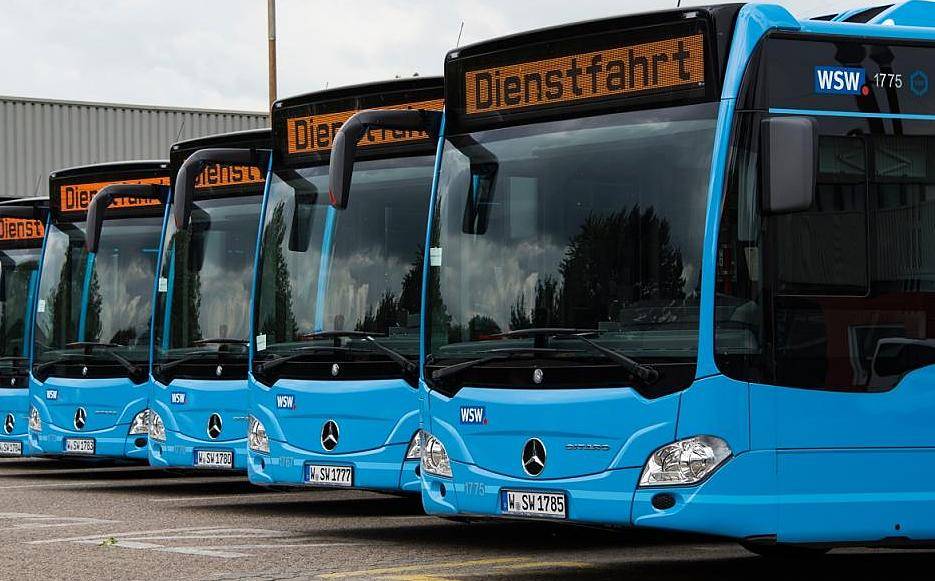  Und ohne Kleingeld? Da muss man wohl schwarzfahren. 