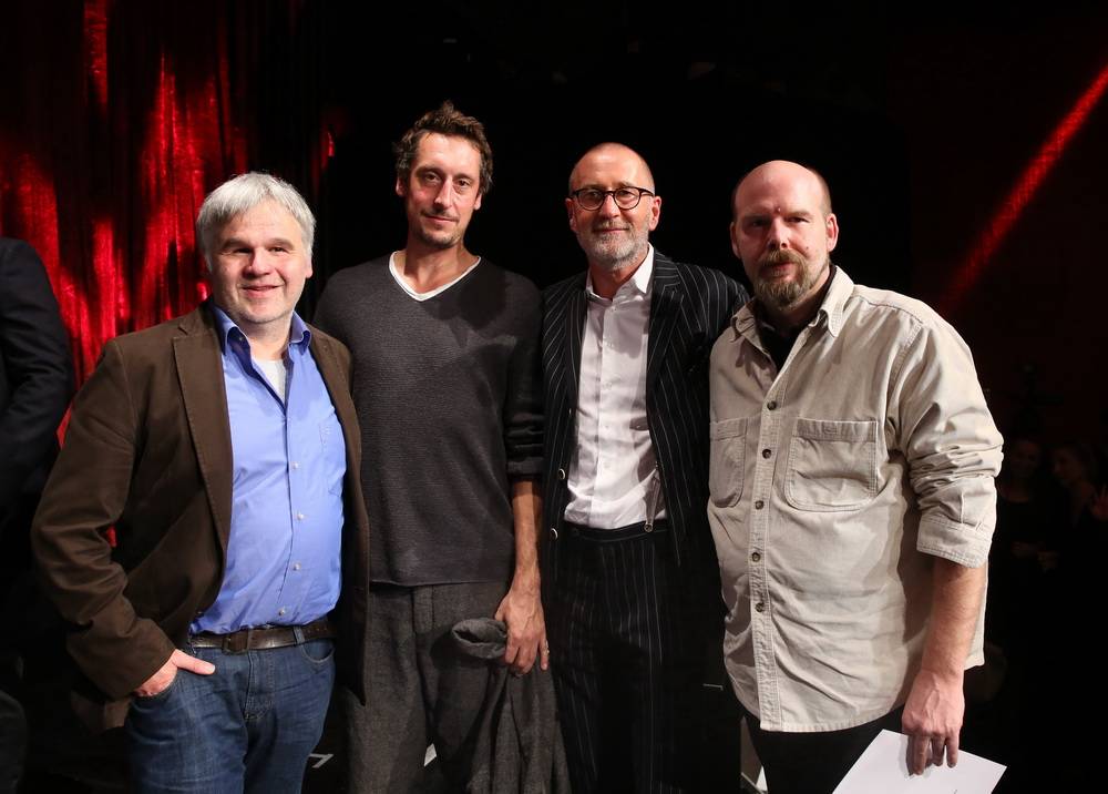  Ulli Klinkertz (Kinobetreiber aus Bonn), Schauspieler und „Pate“ Hans Löw („In My Room“), Schauspieler Peter Lohmeyer und Kinobetreiber Mark Rieder (Talflimmern, Wuppertal). 