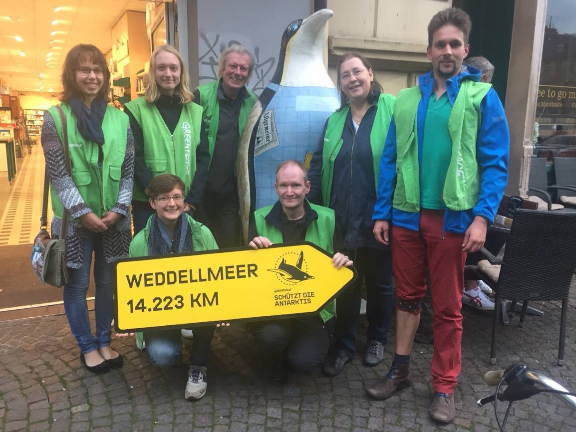 Wuppertaler Pinguine wünschen Glück