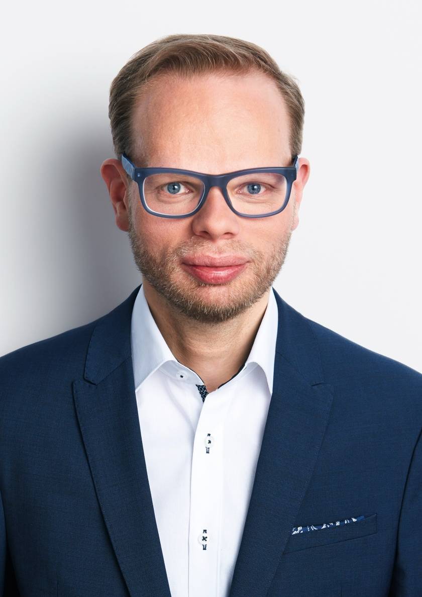  Helge Lindh (SPD).  