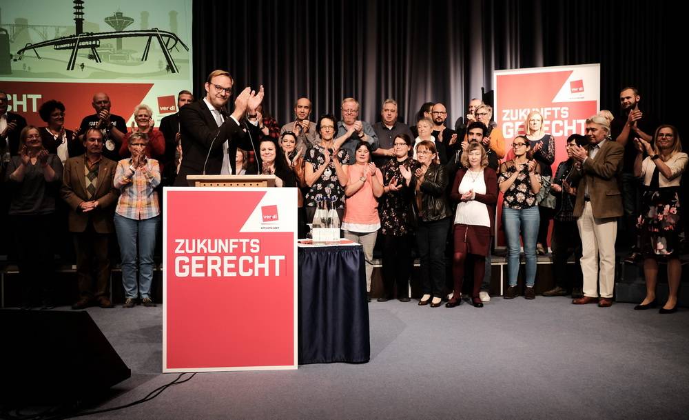 Demokratie, Menschenwürde und Tarifautonomie