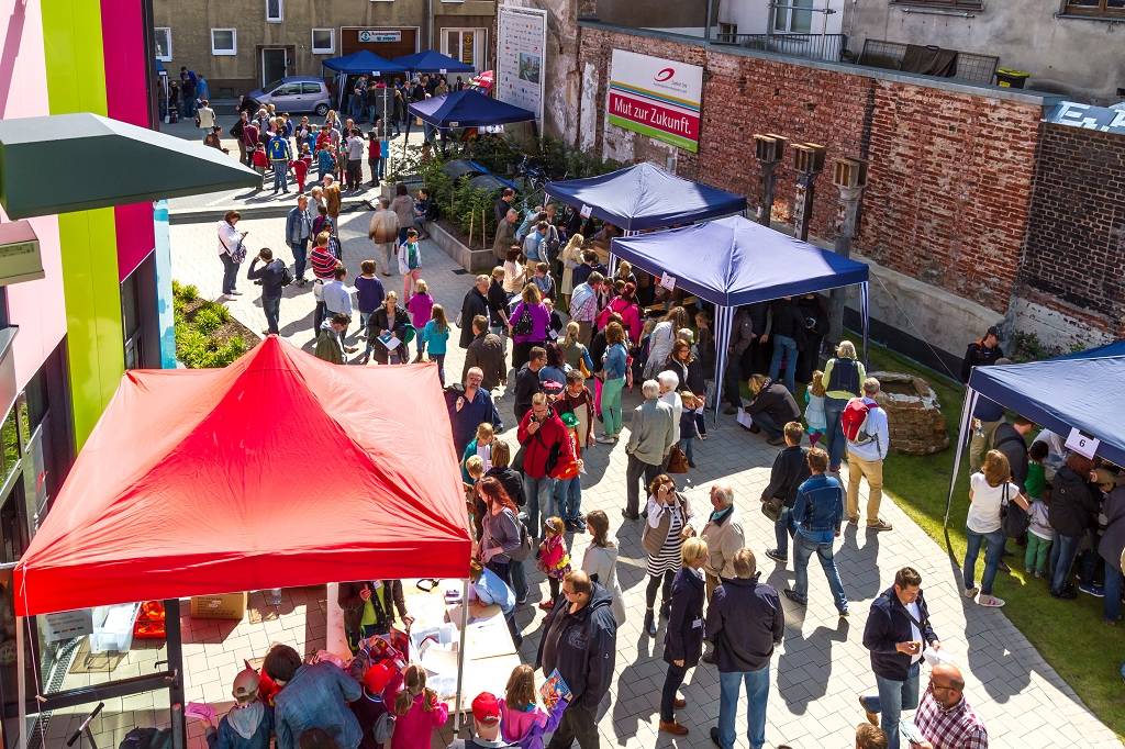 Junior Uni lädt zum Sommerfest