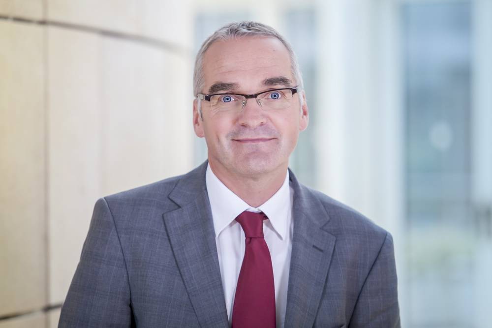  Der 1961 in Wuppertal geborene Dietmar Bell ist seit acht Jahren für die SPD Landtagsabgeordneter in Düsseldorf. 