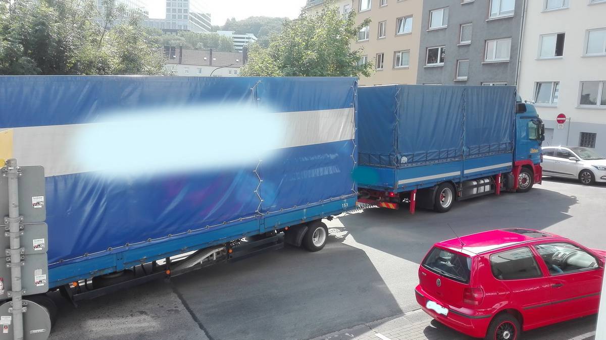 Lkw-Chaos in der Südstadt