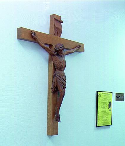 Antikes Kreuz aus Krankenhaus St. Josef gestohlen