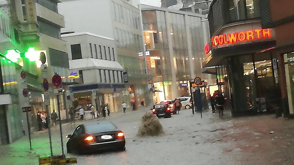 Dieser Gulli am Wall verlor den Kampf...