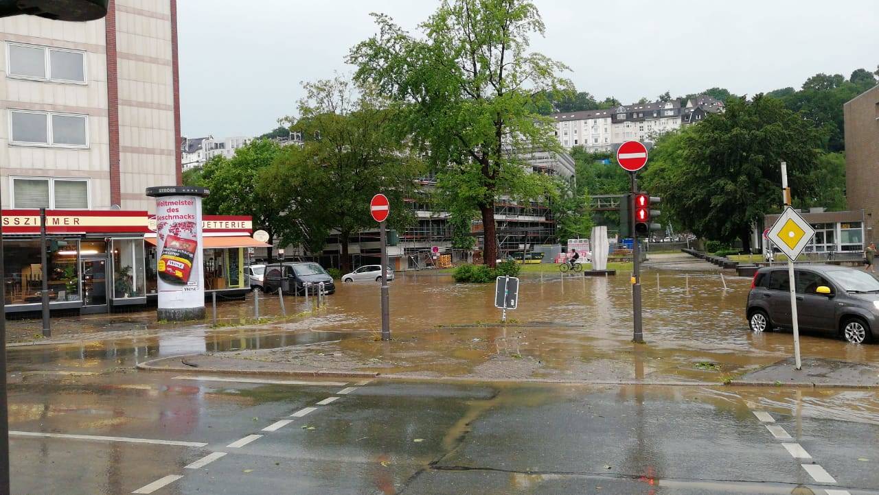Viele Bereiche waren trockenen Fußes nicht mehr zu...
