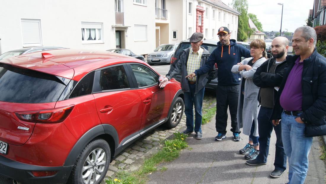 Serienweise nächtliche Lackkratzer