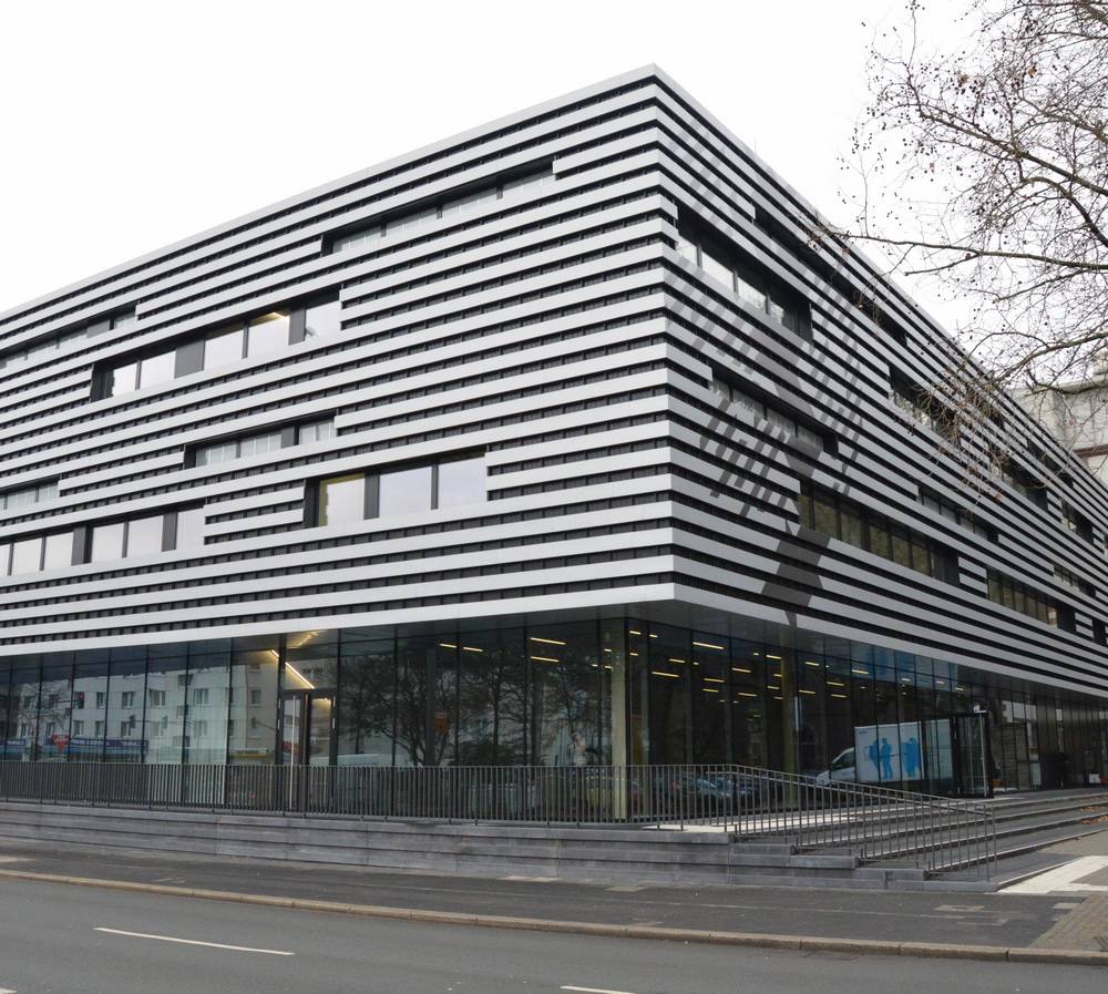  Blick auf das Gebäude HC. 