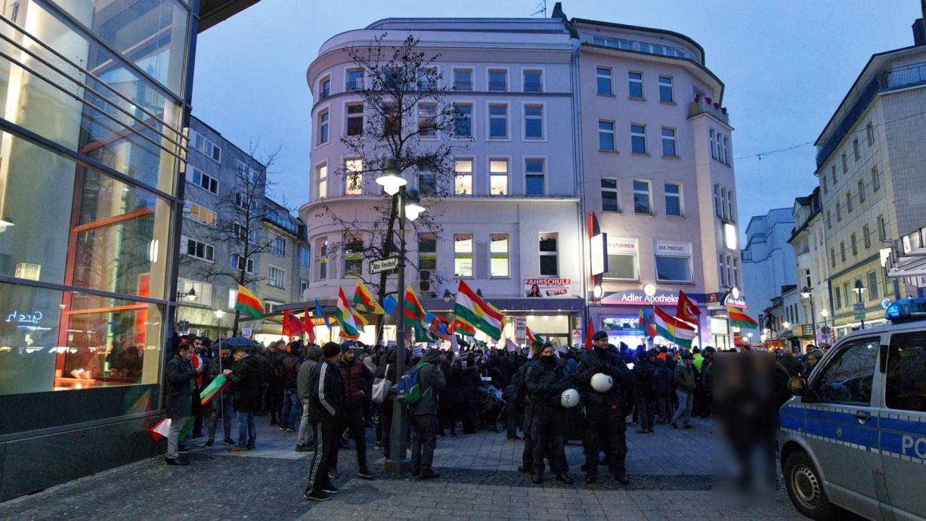 Kurdische Demonstration in Elberfeld