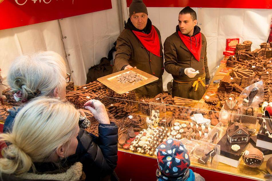 139 Sattelschlepper Schokolade im Jahr