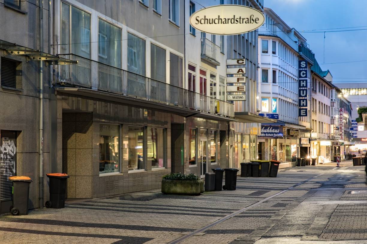  Schon vor der Schließung des Jugendcafés „jim“ machten pöbelnde Jugendliche in der Schuchardstraße Probleme. 