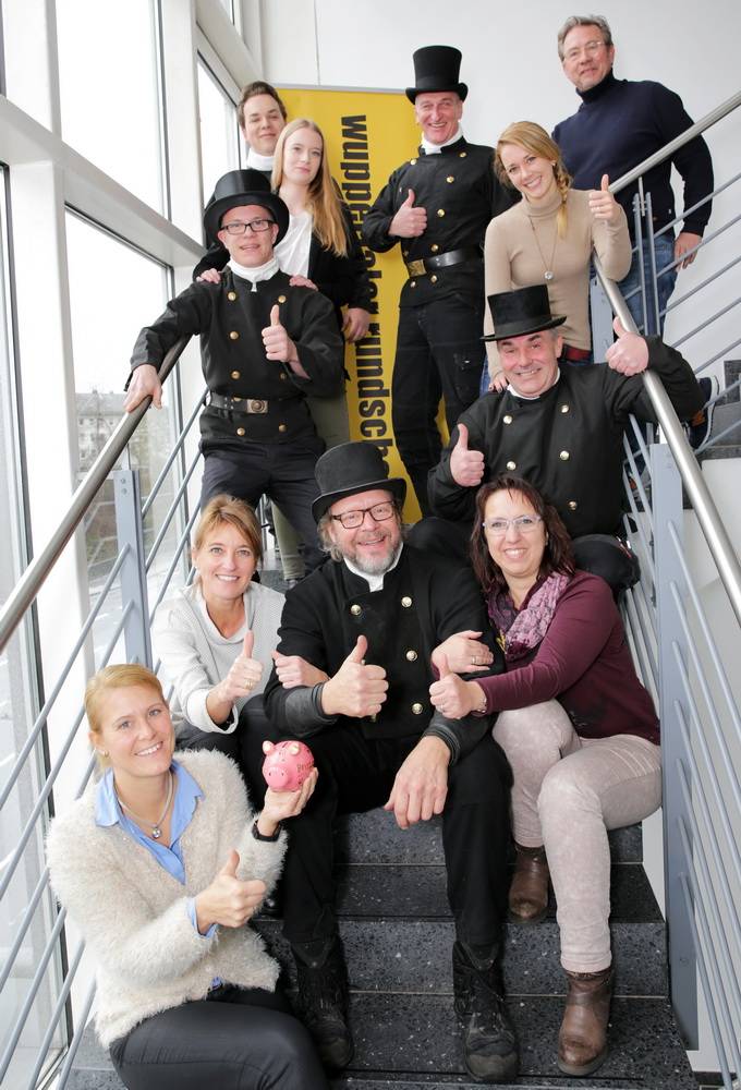  Die Schornsteinfegerinnen und die Mediaberaterinnen der Rundschau. 