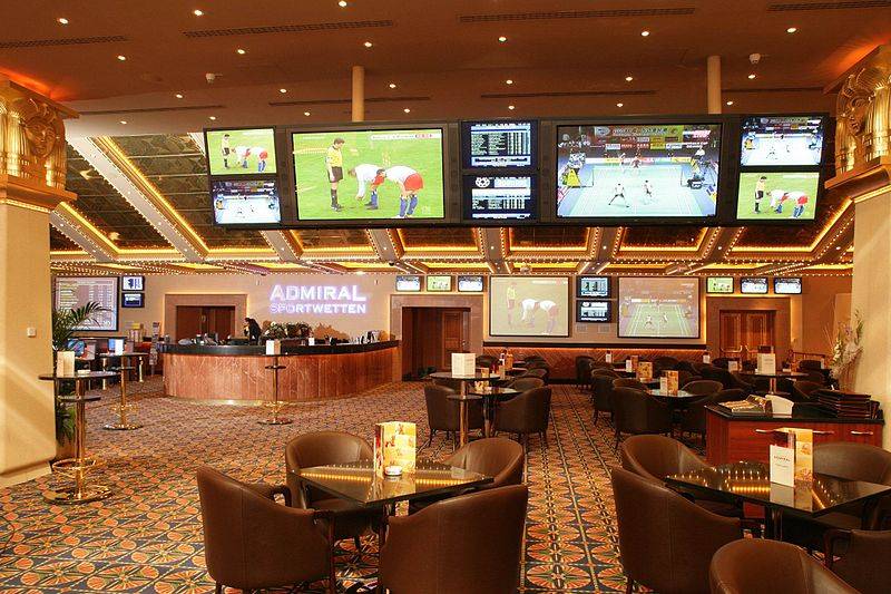  Blick in ein Wettbüro. 