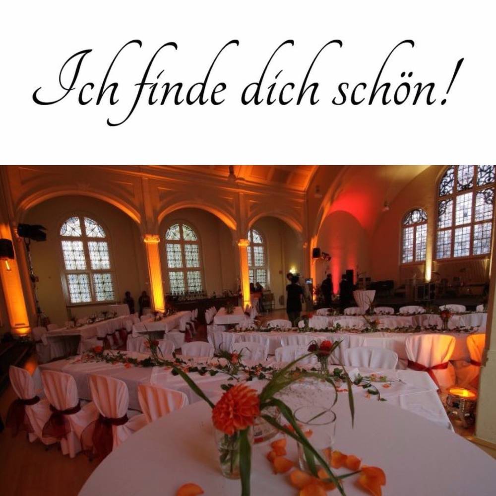  Der von Ivonne Lichte geführte „Bergische Partyservice“ (unser Bild aus der Location am Platz der Republik) feiert sein 15-jähriges Bestehen. 