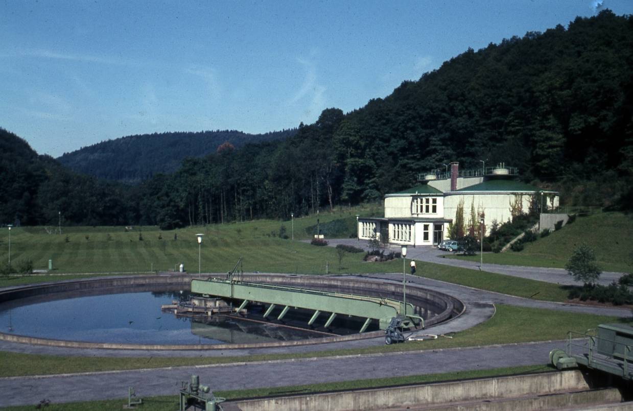  Aufnahme aus dem Jahr 1965 - die Kläranlage Burg. 