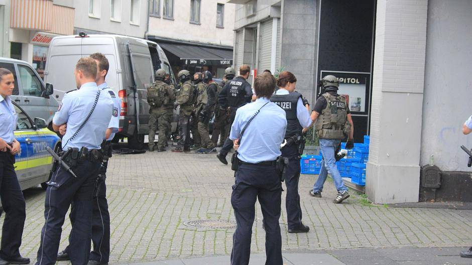 Messerattacke: 14- und 16-Jähriger verhaftet